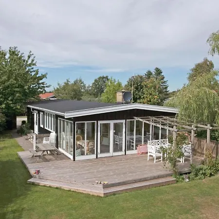 Ferienhaus Holiday Slagelse With Fireplace I Lille Kongsmark